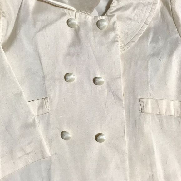 Sarah Louise Jacket, Cream Taffeta, Double Breasted, Pleats on Back, Bow - Picture 3 of 10